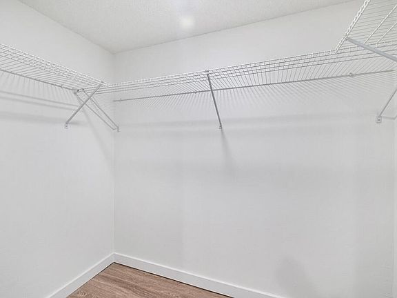 5th image of 8720 NW 44th St #111