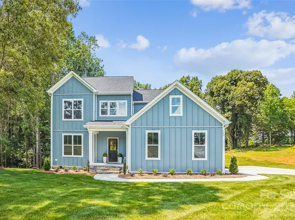522 Fern Hill Rd #17, Mooresville, NC 28117