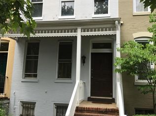 327 13th St SE, Washington, DC 20003