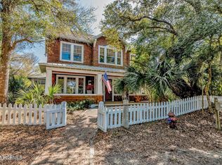 592 Kinnakeet Way, Bald Head Island, NC 28461