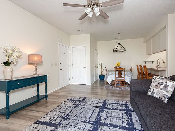 5th image of 8601 Westown Pkwy Unit 18110