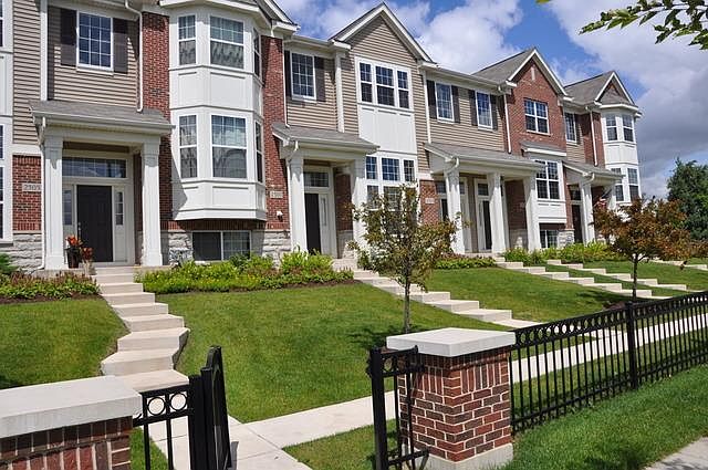 1st image of 2509 Dunraven Ave