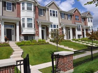 2509 Dunraven Ave, Naperville, IL 60540