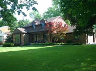 18137 Riverside Dr, Beverly Hills, MI 48025