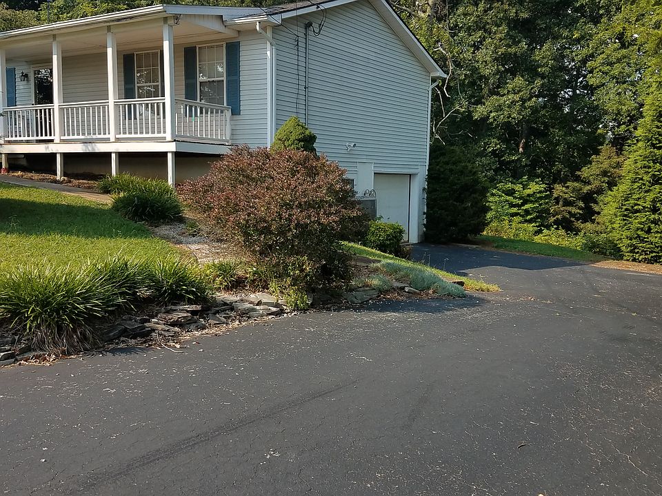 1st image of 1865 Jim Fox Rd