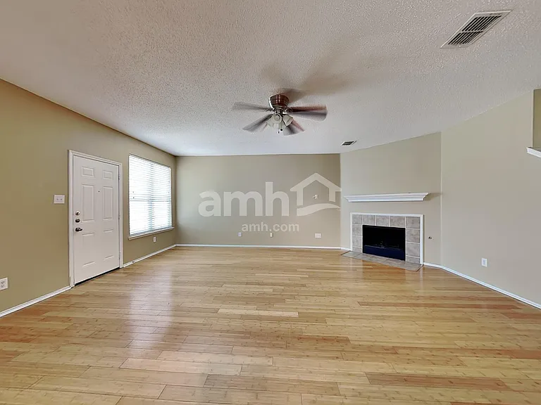 2821 Bentridge Dr — Photo 11