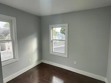 165 N 12th St #3 — photo 4 of 5