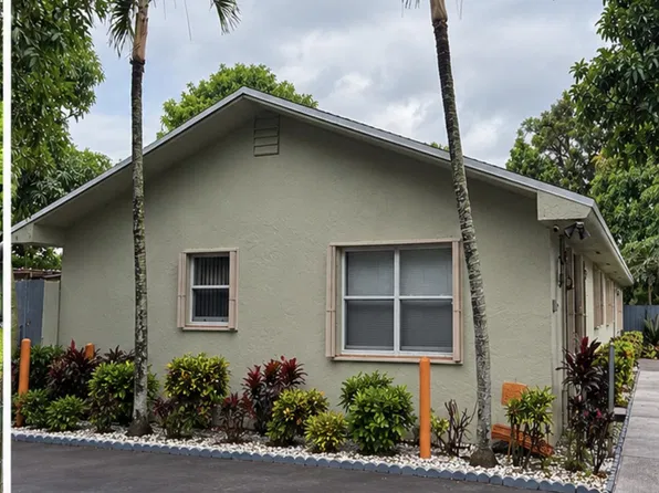 1901 Forest Ave, Palm Springs, FL 33406