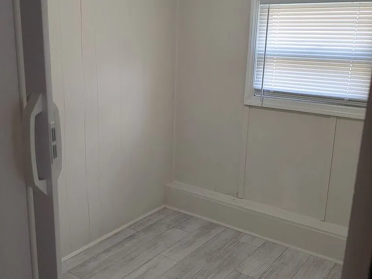 2100 W Mason Ave — Photo 16