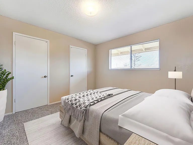 Dry Creek Village Apartments — Photo 6