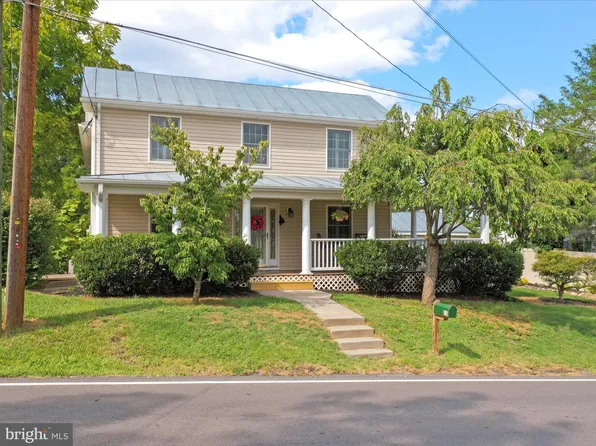 428 Mechanic St, Luray, VA 22835