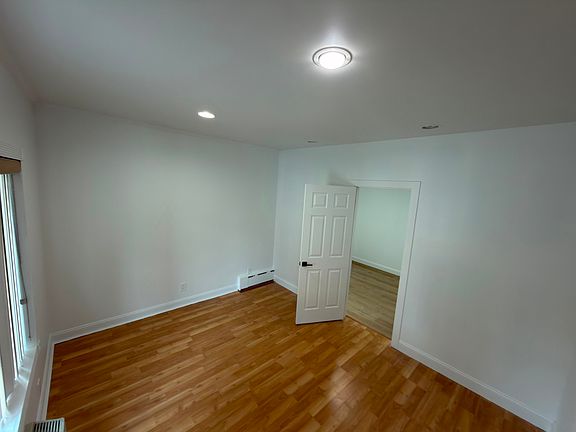 4th image of 111-20 14th Rd #1