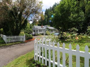 14596 Clackamas River Dr, Oregon City, OR 97045
