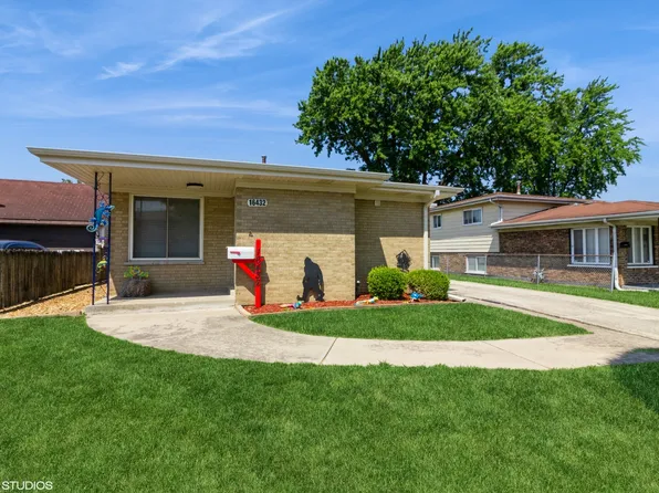 16432 Roy St, Oak Forest, IL 60452