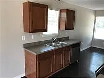 185 Brownlee Rd #14 — Photo 7