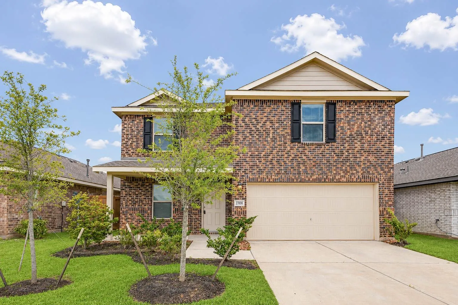 4 bed, 2.5 bath, 2143 sqft, $2,300 — Photo 1
