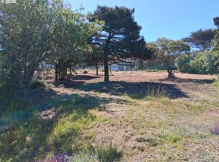 200 Beach Loop Rd, Bandon, OR 97411