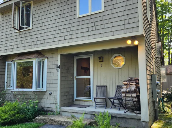 30 Whitaker Ln, Conway, NH 03818