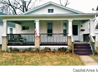 1041 N Osburn Ave, Springfield, IL 62702