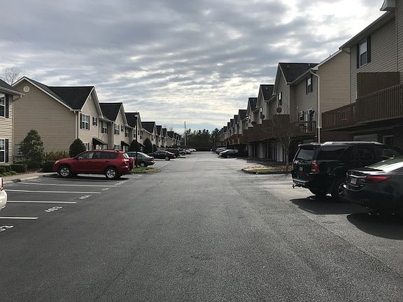2nd image of 2121 S Greenwood Dr APT 402