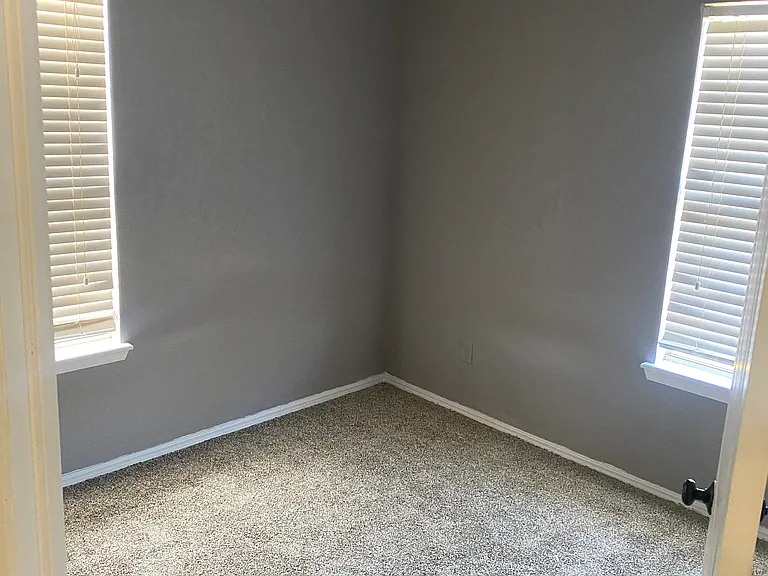 1924 Dakota Dr — Photo 16