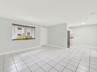216 Calabria Ave #3, Miami, FL 33134