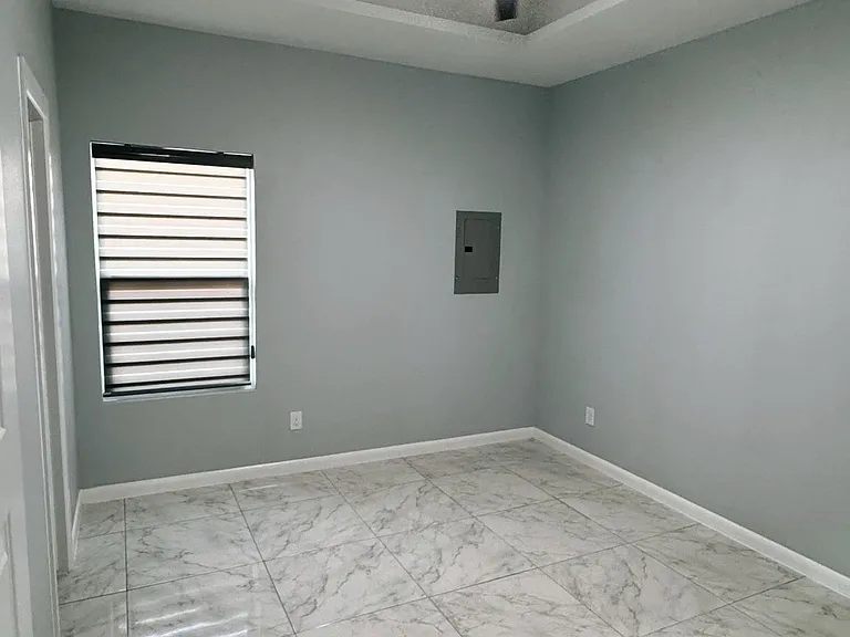 1000 N Abbey Ave #4 — Photo 13