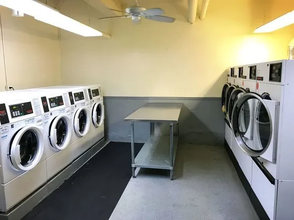 155 Henry Street image 8 of 11