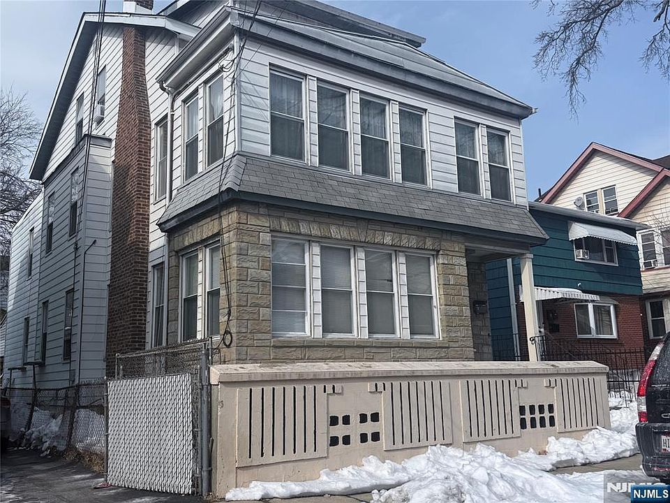 1st image of 267-269 Wainwright St