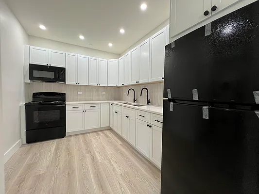 Rented by MADEHOME | media 5