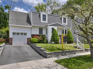 137 Jackson St, Haskell, NJ 07420