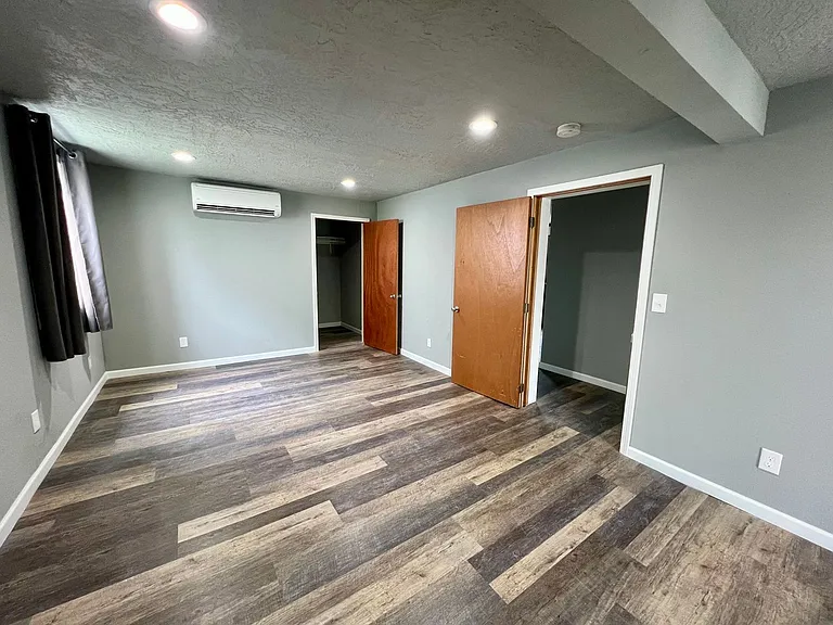 212 Spruce St #C — Photo 8