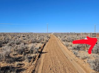 76 Duarte Rd, Los Lunas, NM 87031