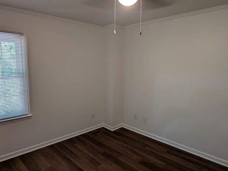 407 Thyme Pl — Photo 12