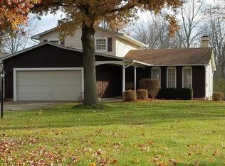 14330 Meadow Creek Ln, Lagrange, OH 44050