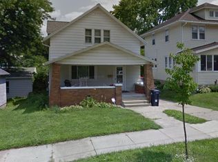1018 Frederick Ave NW, Grand Rapids, MI