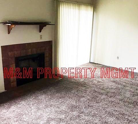 6017 Ogden Nash Living Room