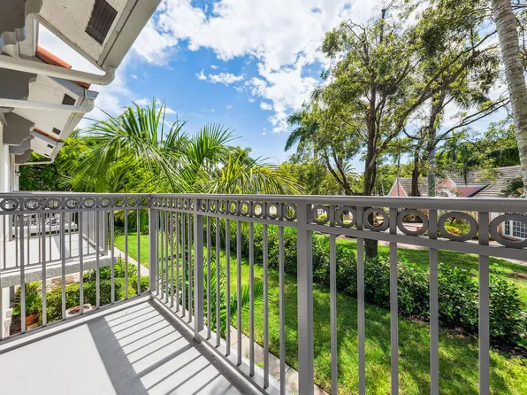 2020 Alta Meadows Lane #504, Delray Beach, FL 33444