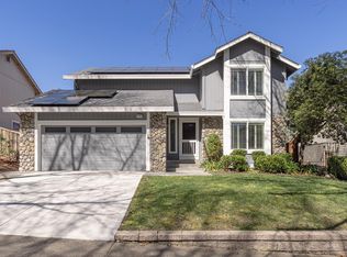 2183 Warwick Drive, Santa Rosa, CA 95405