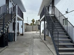 621 N 11th St APT 4, Las Vegas, NV 89101