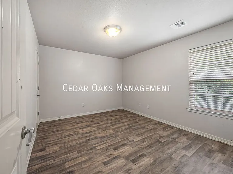 1308 S C Ct — Photo 15