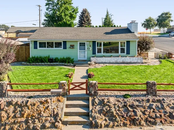 301 E 8th Street, Warden, WA 98857