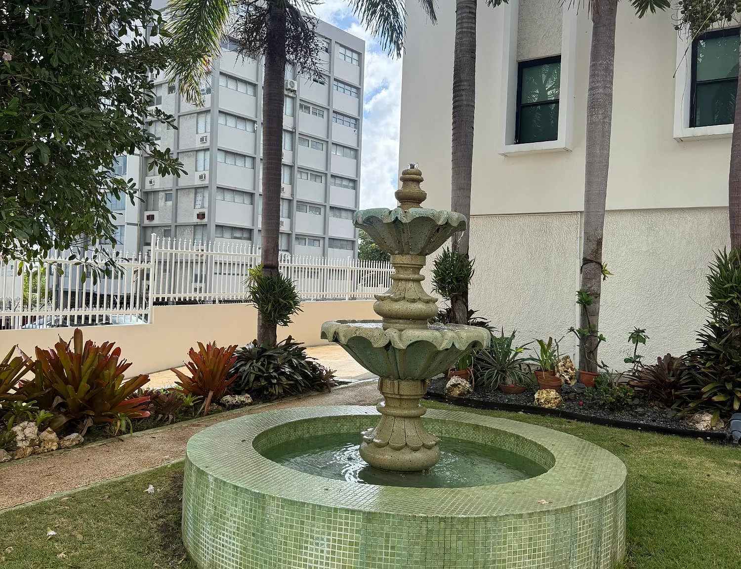 El Avellano (Condominio) — Photo 4