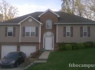 7378 British Rd, Ooltewah, TN 37363