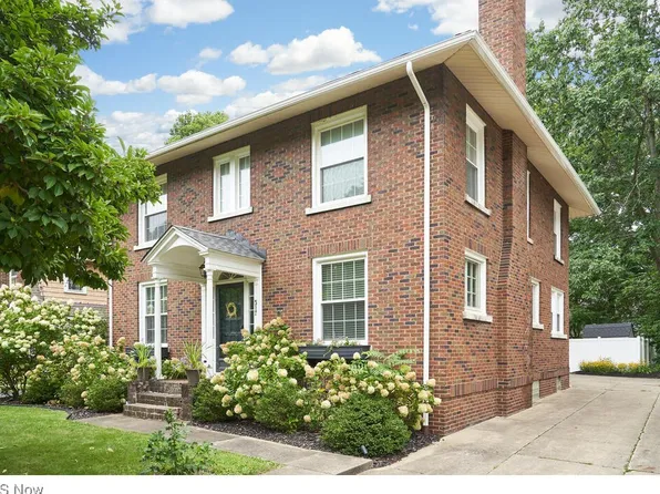 317 Castle Blvd, Akron, OH 44313