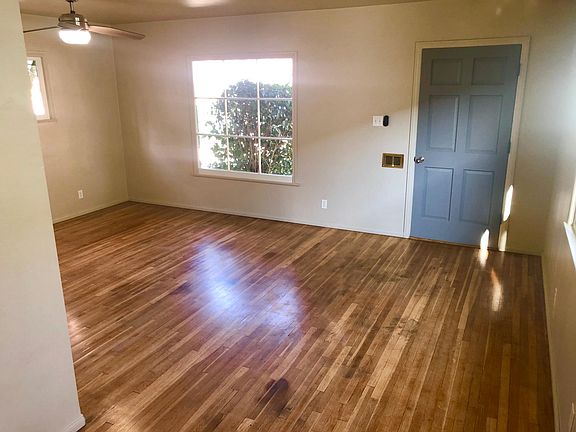 2nd image of 2704 W Chandler Blvd