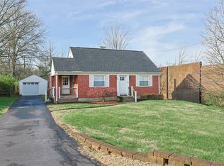 10019 Zig Zag Rd, Montgomery, OH