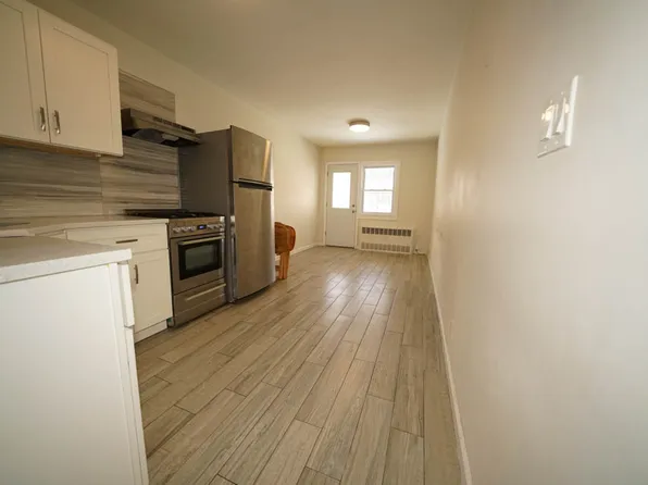 3310 23rd St #1, Astoria, NY 11106