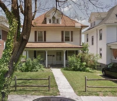 1st image of 448 Walnut Ave SE