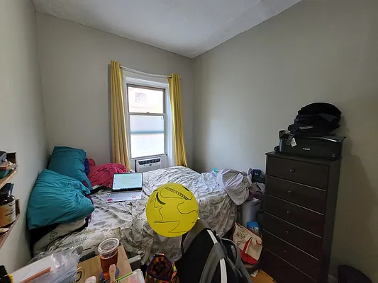 Rented by Signature Property Realty | media 31